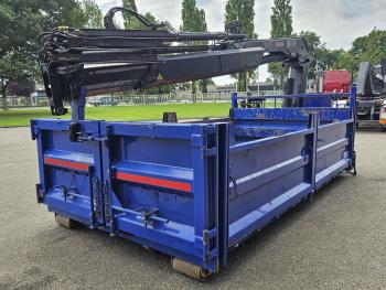 CONTAINER + HIAB 166 CRANE / KRAN